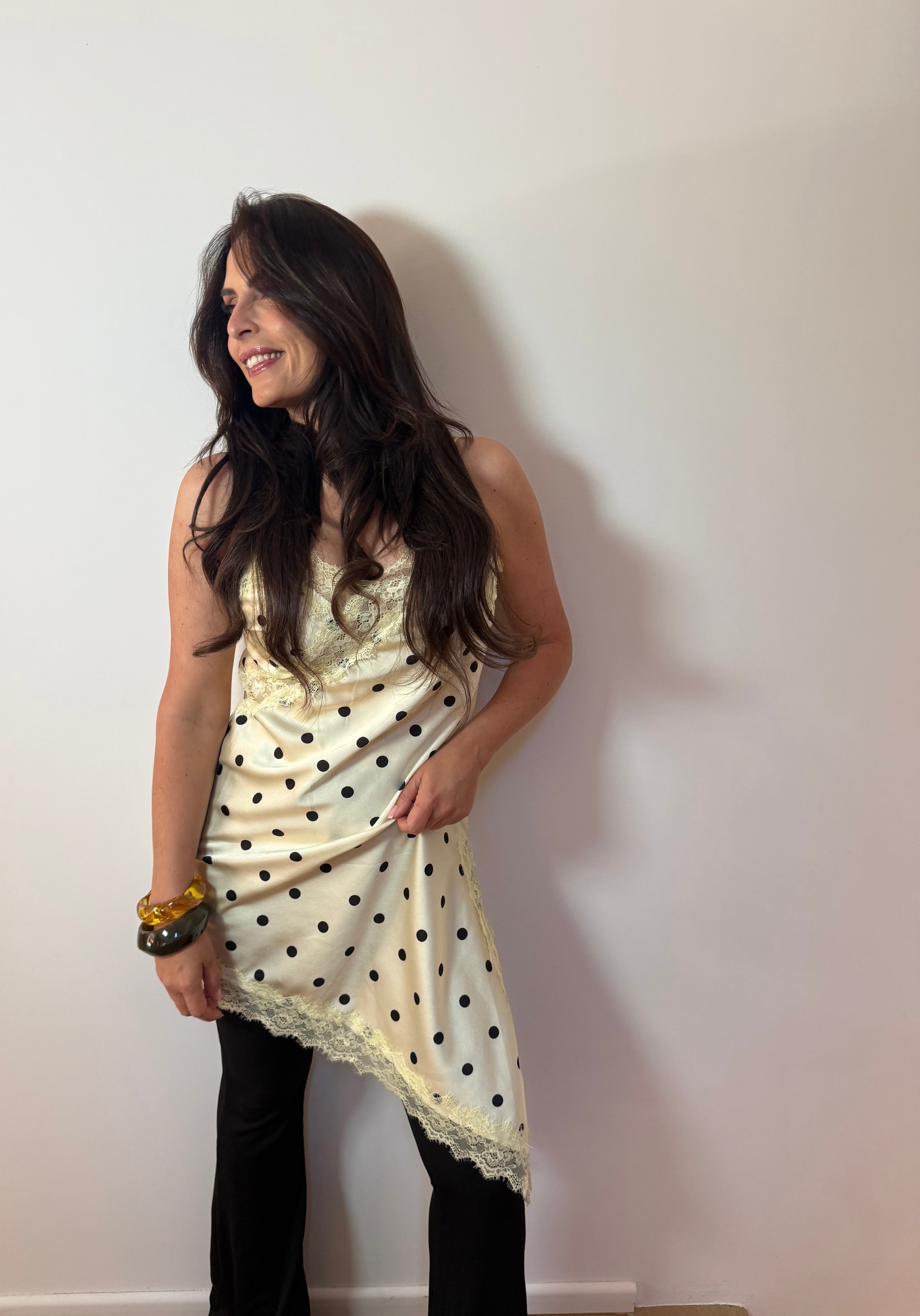 Top polka dots asymétrique jaune