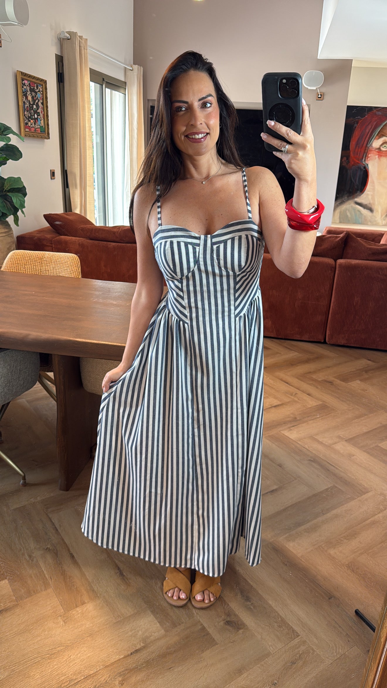 Robe à rayures bleu marine et blanche