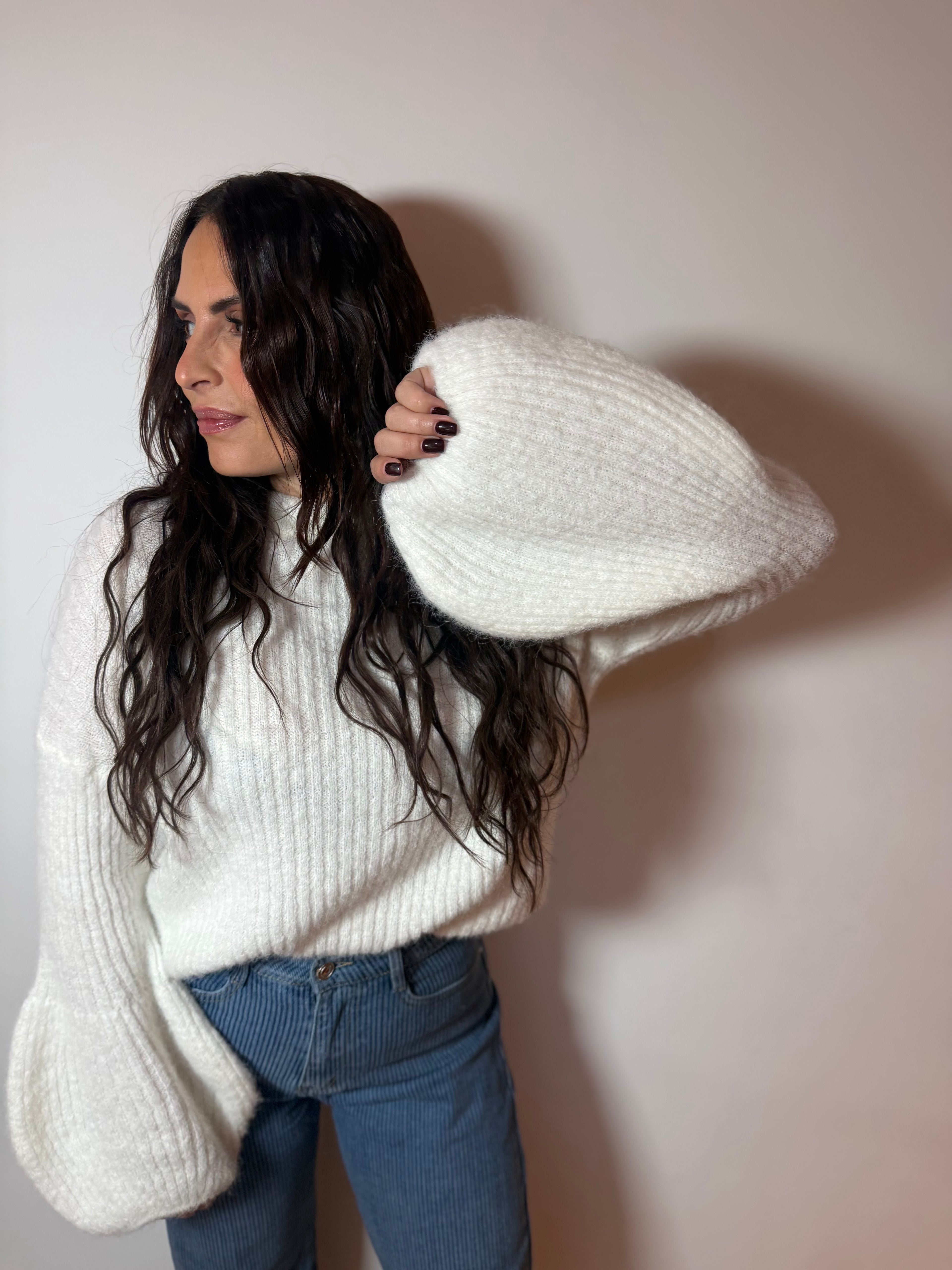 Pull blanc manches ballons