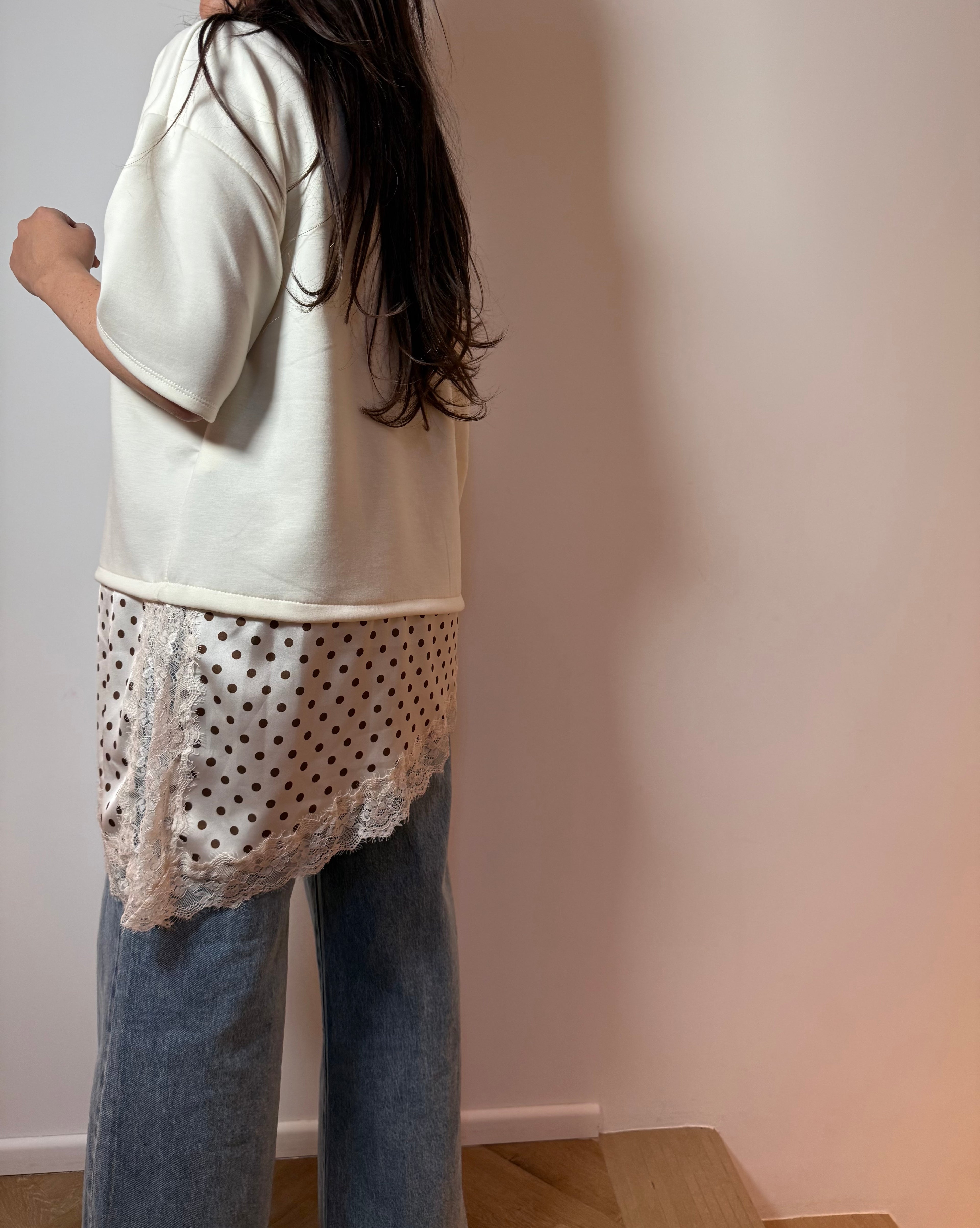 T-shirt ample asymétrique à pois