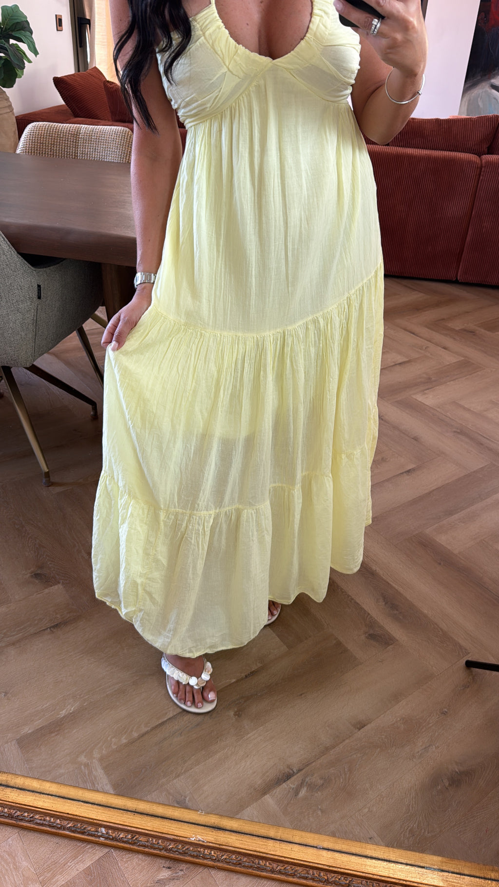 Robe jaune pâle en gaz de coton
