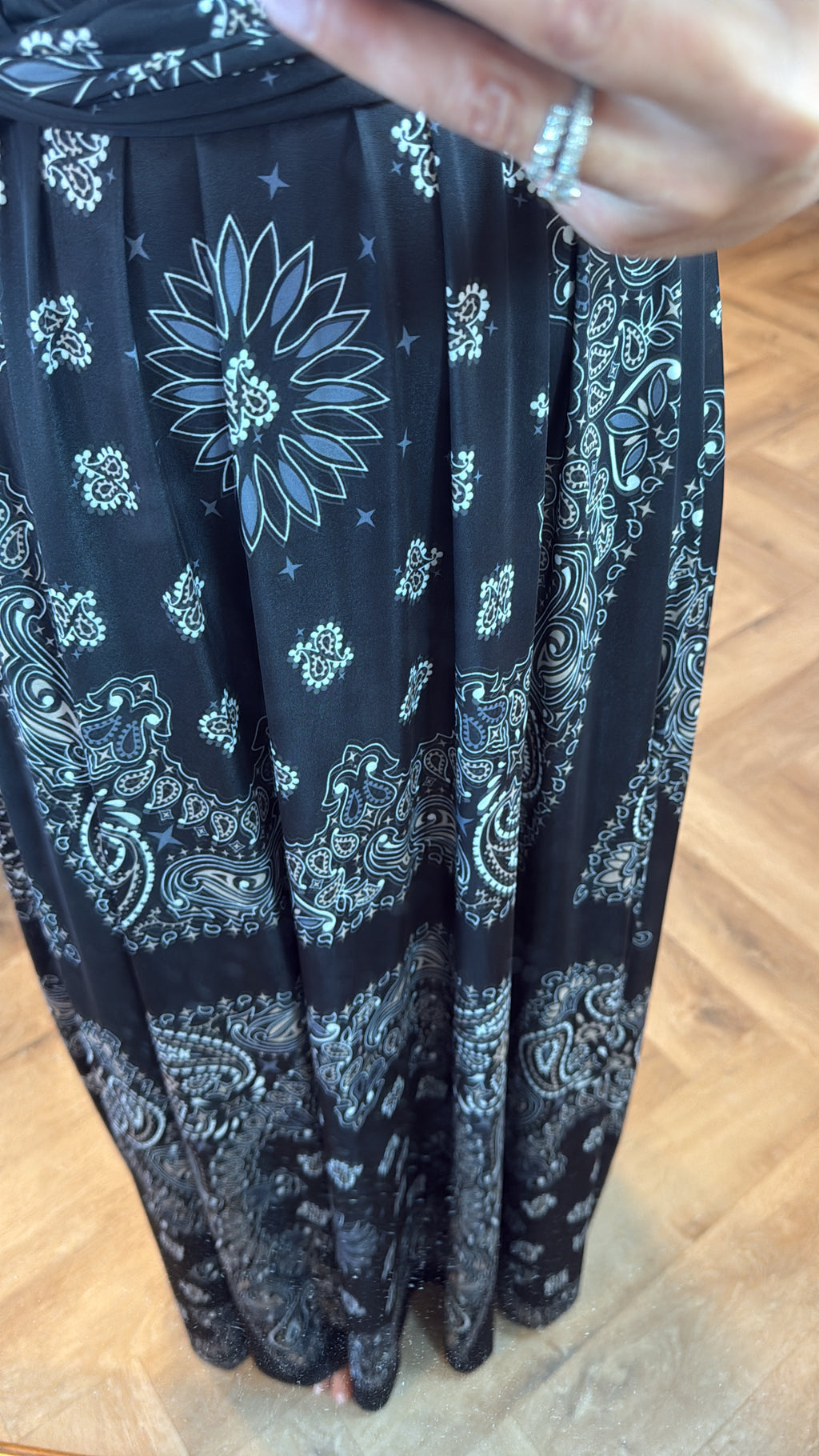 Robe dos nus imprimé bandana