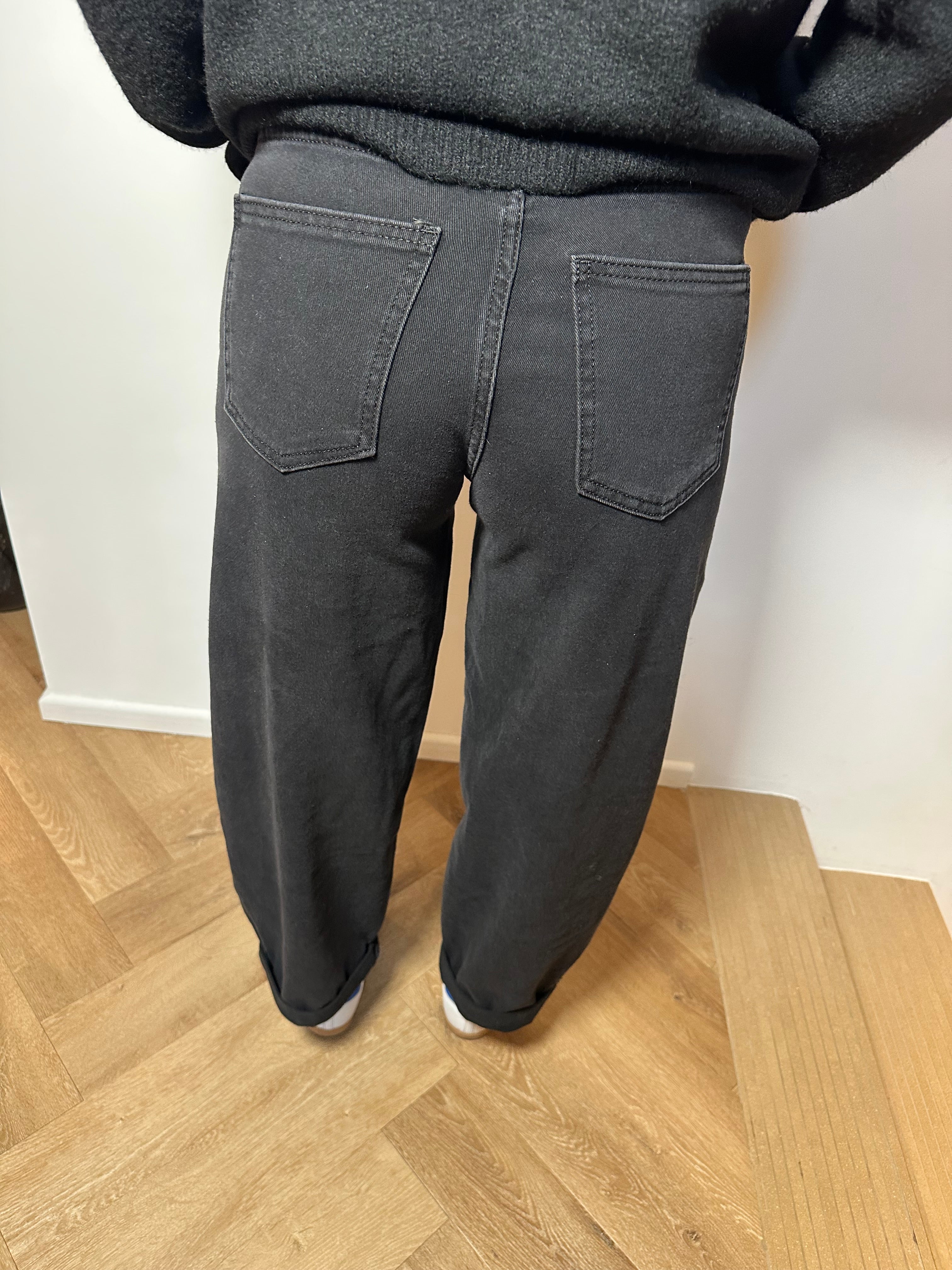 Jean barrel noir