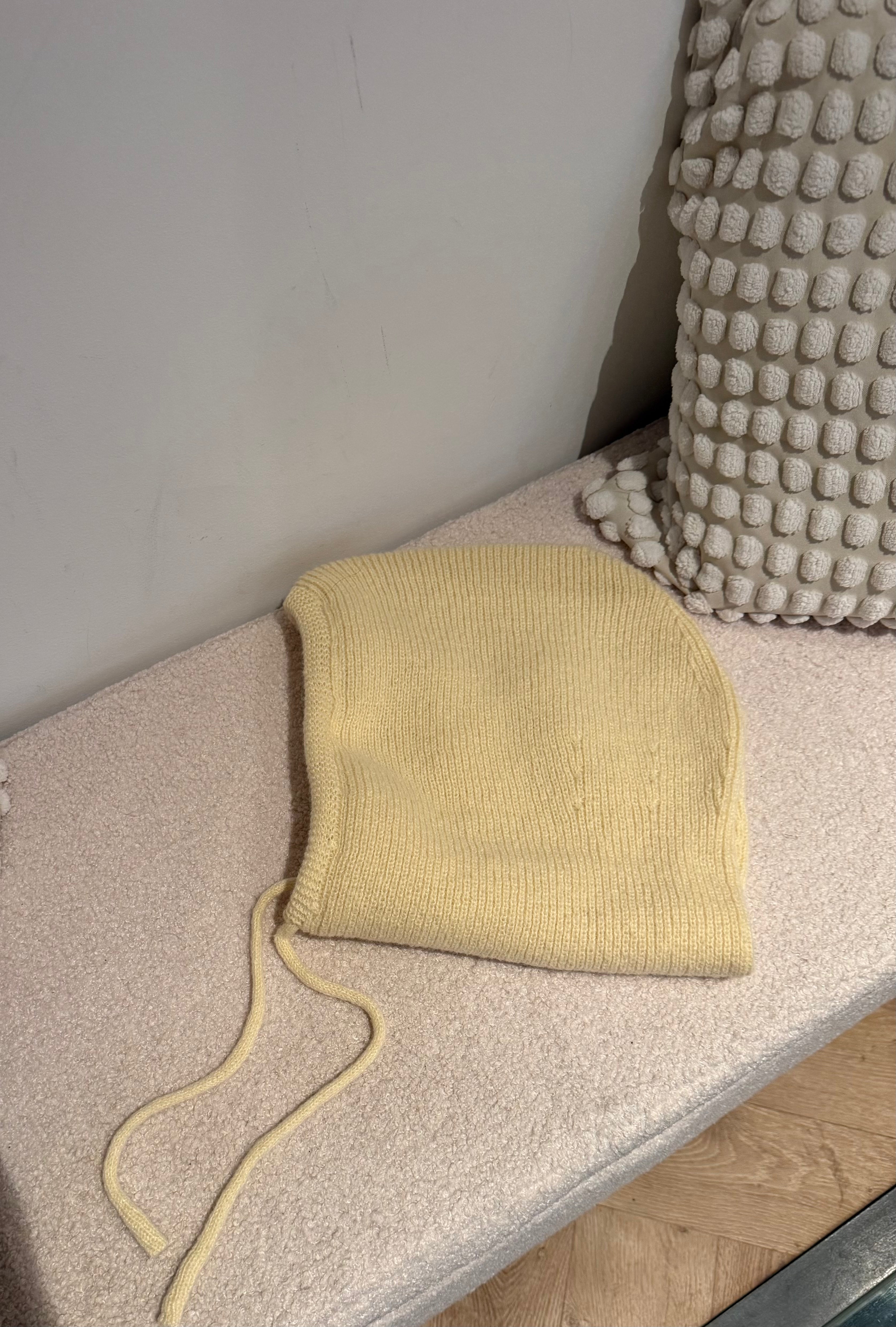 Cagoule jaune pastel