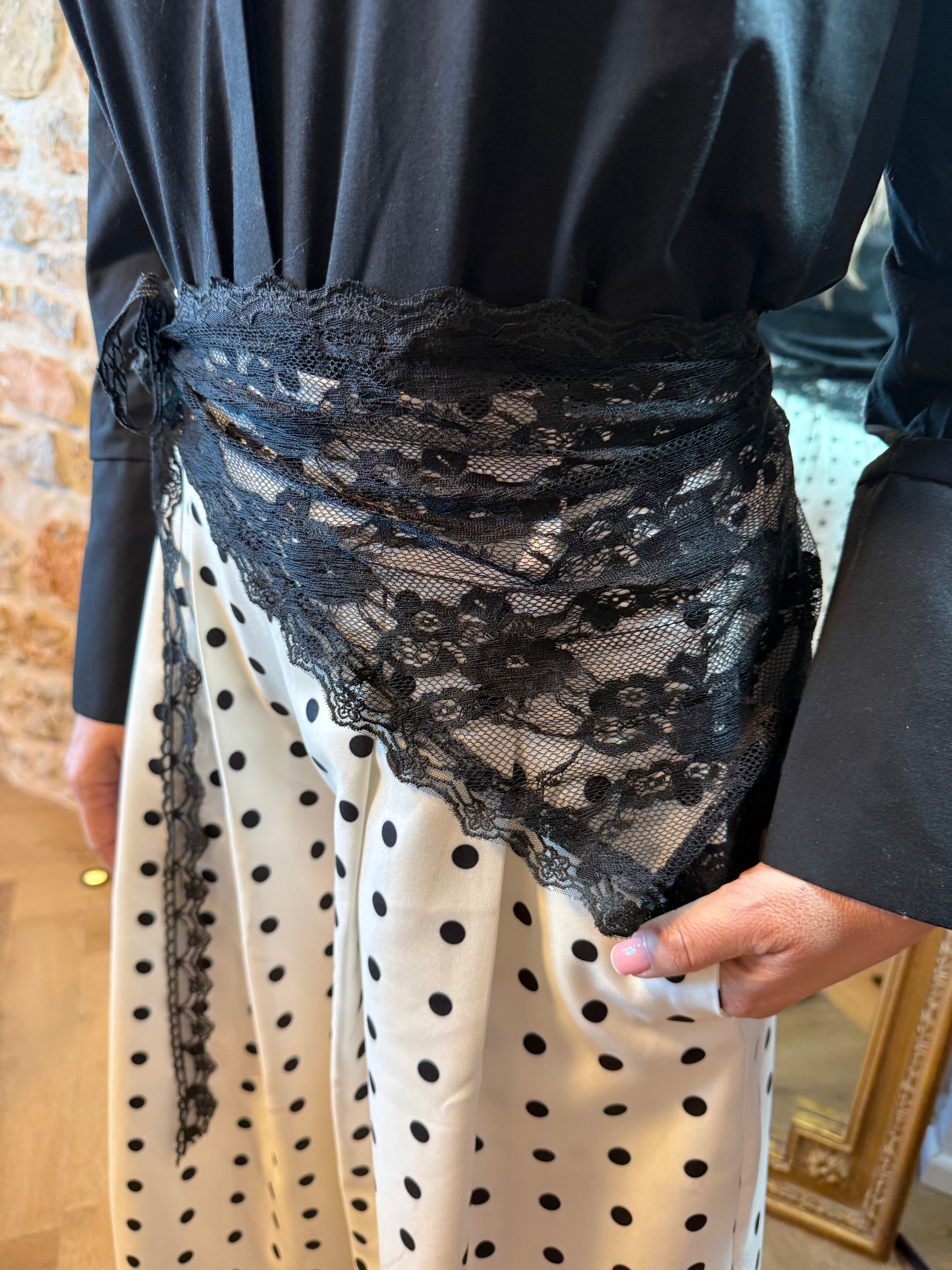 Foulard dentelle noir