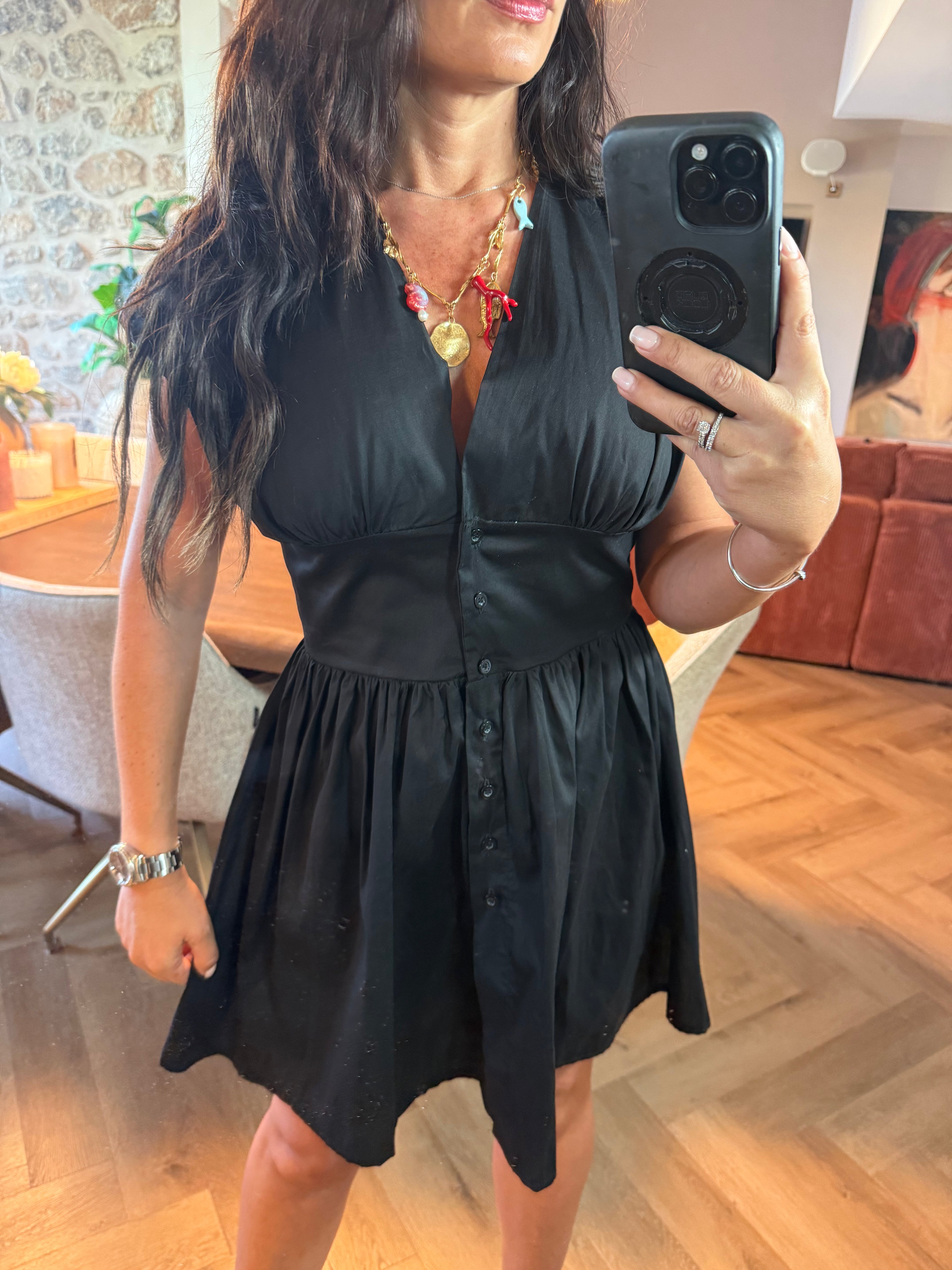 Robe noir patineuse